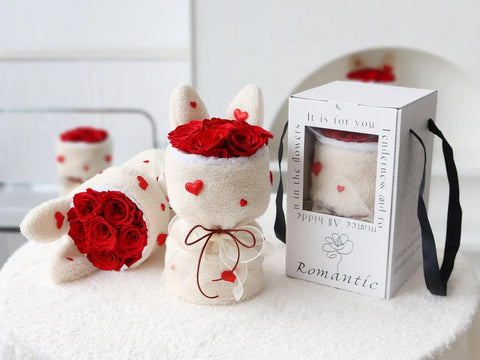 Cuddly Romance - everlasting roses