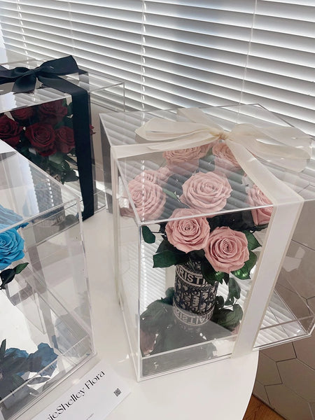 The everlasting vase