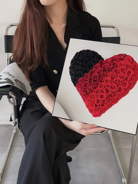 Mirrored Gradient Heart - Medium (everlasting flower)
