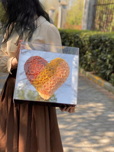 Mirrored Gradient Heart - Medium (everlasting flower)